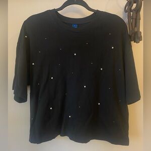 Old Navy Charcoal T-Shirt with Pearl Accents